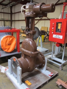 LIMITORQUE 14" VALVE, TRAINING AID. LOADING & HANDLING FEE $15-4609